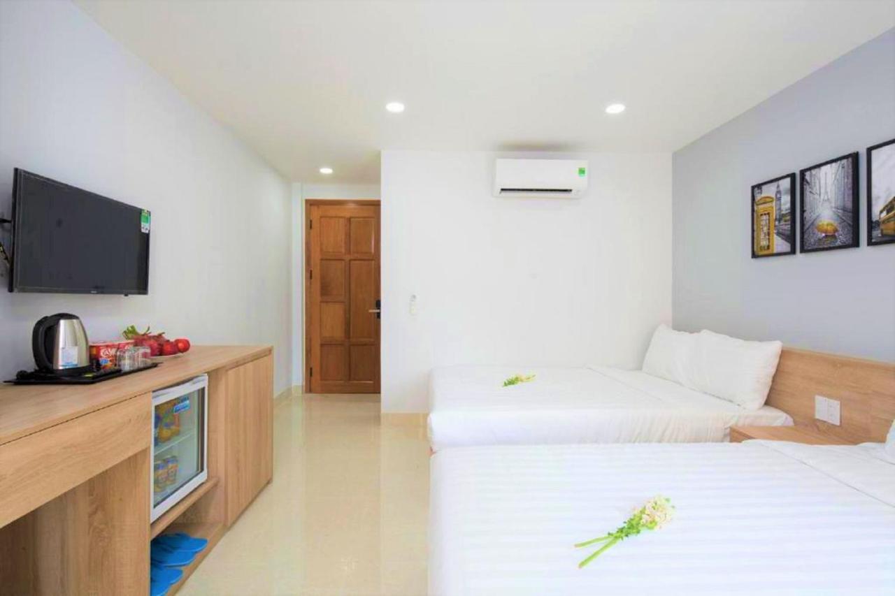 ลูน่า เฮาส์ ดานัง Hotel ภายนอก รูปภาพ